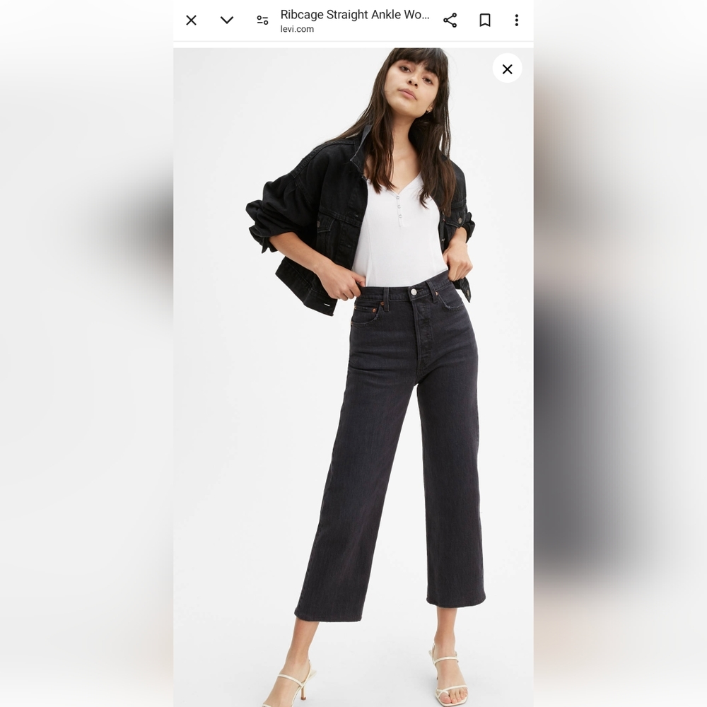 NWT Levi's Ribcage Straight Ankle Jean